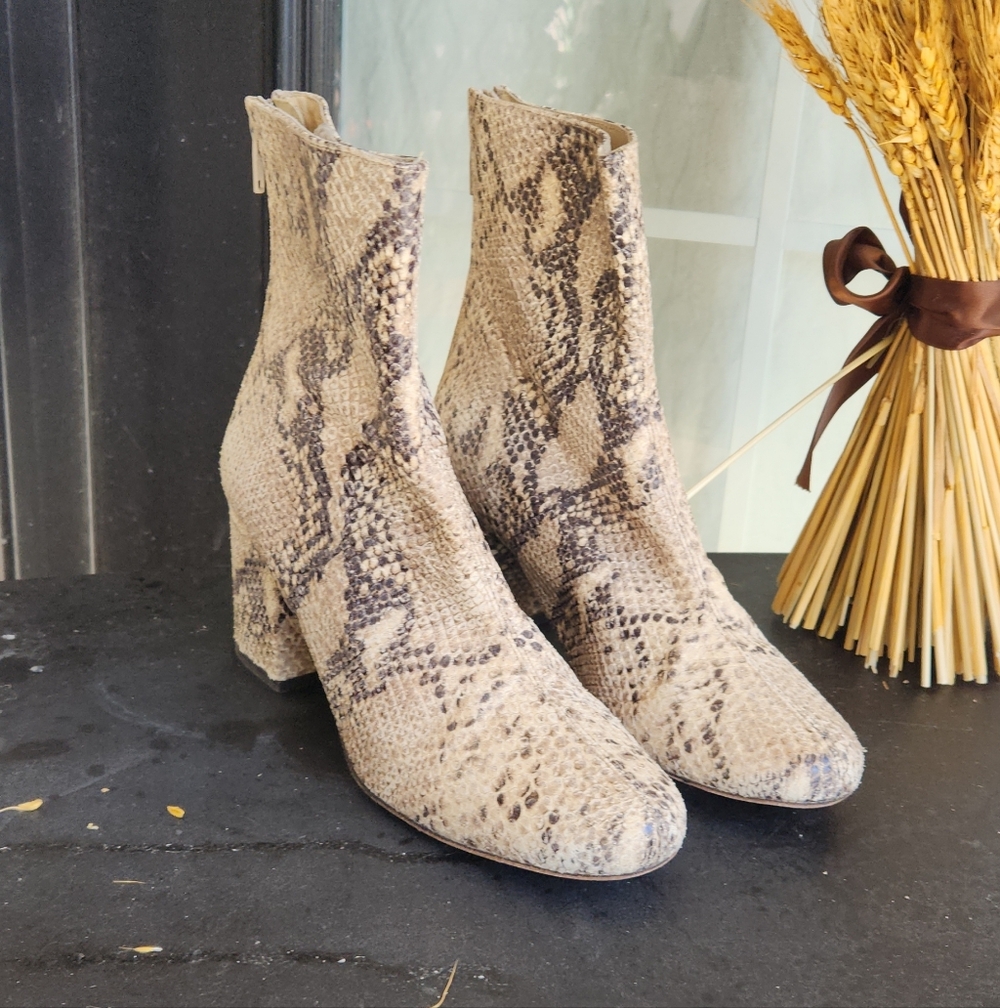 FREE PEOPLE Snakeskin Pattern Ankle Boots - Picture 4 of 4